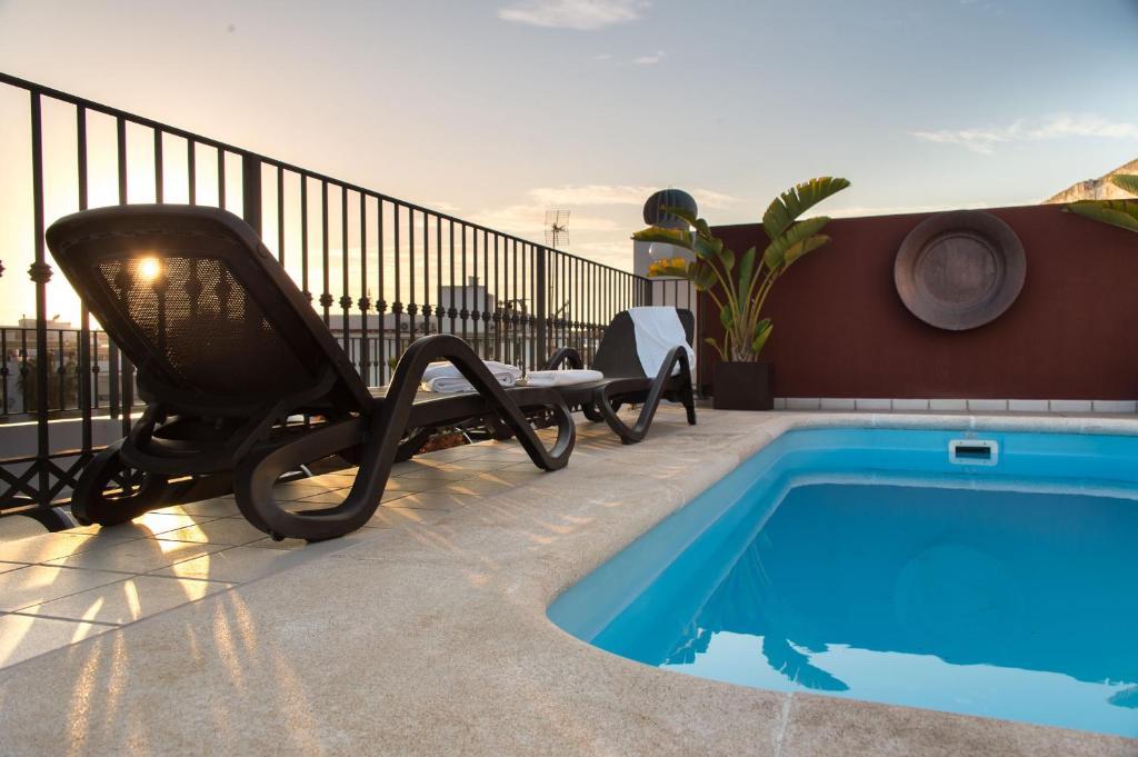 Apartamentos Plaza Cavana 5 Nerja Dış mekan fotoğraf