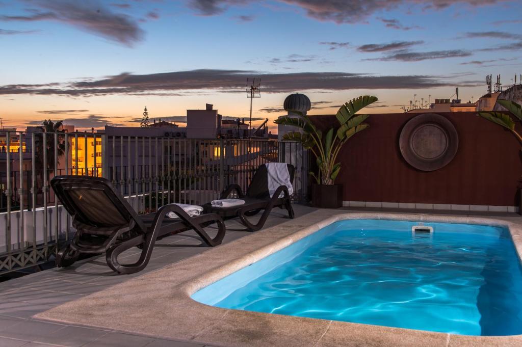 Apartamentos Plaza Cavana 5 Nerja Dış mekan fotoğraf